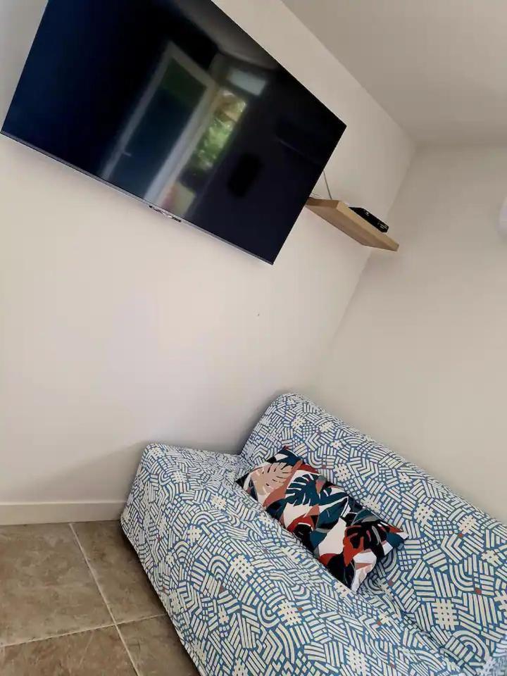 Les Logements De Laura Saint-Maur  Esterno foto